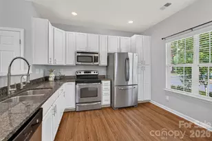13904 Singleleaf Lane, Charlotte, NC 28278 - Photo 8