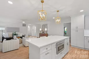 1100 Braeburn Rd, Charlotte, NC 28211 - Photo 6