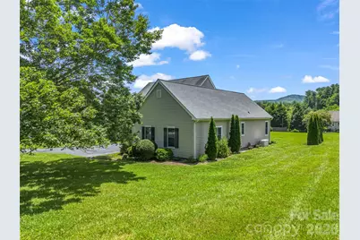 207 Sugar Hollow Road, Hendersonville, NC 28739 - Photo 4