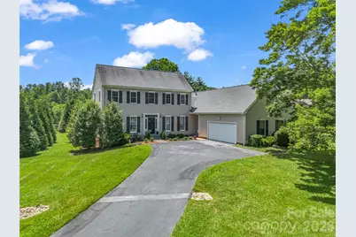 207 Sugar Hollow Road, Hendersonville, NC 28739 - Photo 2