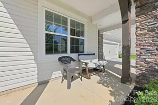 328 Kennerly Center Dr, Mooresville, NC 28115 - Photo 2