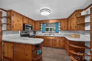 309 Sowers Ferry Rd, Salisbury, NC 28144 - Photo 2