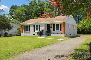 4706 Brooktree Dr, Charlotte, NC 28208 - Photo 1