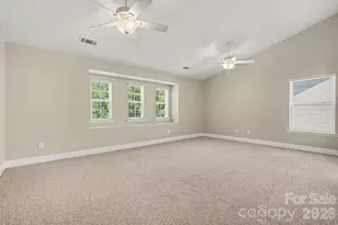 9228 Seamill Rd, Charlotte, NC 28278 - Photo 16