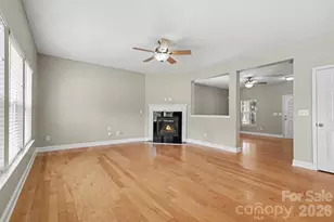 9228 Seamill Rd, Charlotte, NC 28278 - Photo 8