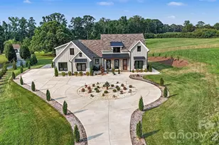 1012 Marthas Mdw Ln, Monroe, NC 28112 - Photo 2