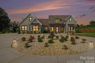 1012 Marthas Mdw Ln, Monroe, NC 28112 - Photo 4