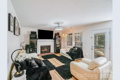 6101 Skyline Drive, Charlotte, NC 28269 - Photo 10