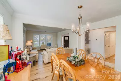 6101 Skyline Drive, Charlotte, NC 28269 - Photo 16