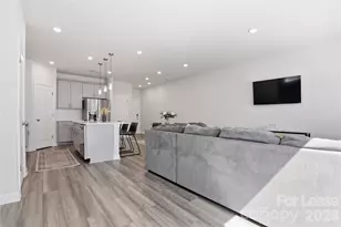2317 Belterra Dr, Charlotte, NC 28216 - Photo 26