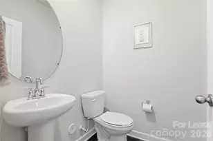 2317 Belterra Dr, Charlotte, NC 28216 - Photo 10