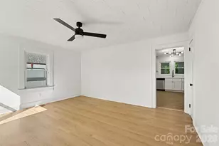 115 Autumn Leaf Rd, Troutman, NC 28166 - Photo 2
