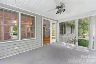 8 Keasler Rd, Asheville, NC 28805 - Photo 22