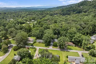 8 Keasler Rd, Asheville, NC 28805 - Photo 2