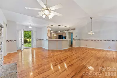 8 Keasler Road, Asheville, NC 28805 - Photo 4