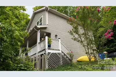 18 Old West Chapel Road, Asheville, NC 28803 - Photo 1
