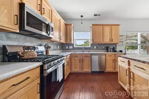 405 Galesburg Dr, Monroe, NC 28110 - Photo 8