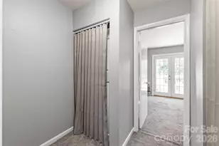 9156 Black Heath Cir, Charlotte, NC 28214 - Photo 16