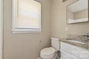 1900 Lasalle St, Charlotte, NC 28216 - Photo 12