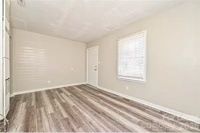 1900 Lasalle Street #1, Charlotte, NC 28216 - Photo 4