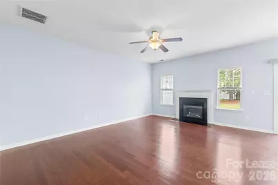 [Address not provided], Charlotte, NC 28278 - Photo 4
