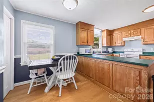 324 Bright Ave, Bessemer City, NC 28016 - Photo 4