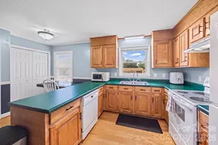 324 Bright Ave, Bessemer City, NC 28016 - Photo 6