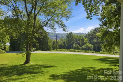 3123 Castle Avenue, Hickory, NC 28601 - Photo 34