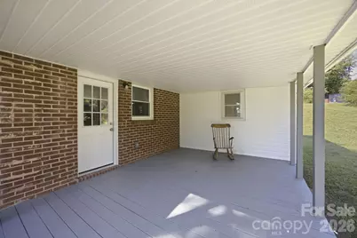 3123 Castle Avenue, Hickory, NC 28601 - Photo 22