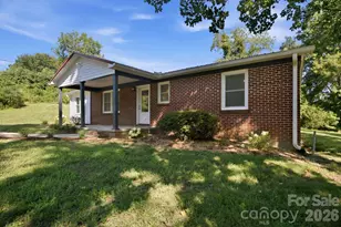 3123 Castle Ave, Hickory, NC 28601 - Photo 24