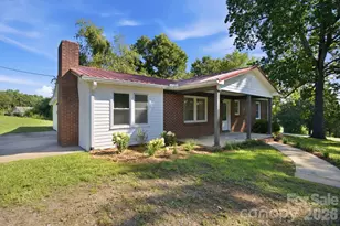 3123 Castle Ave, Hickory, NC 28601 - Photo 2