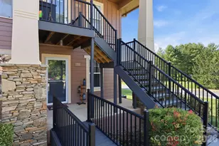 2705 Deermouse Way, Hendersonville, NC 28792 - Photo 2