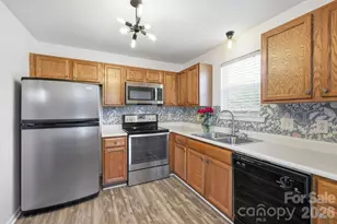 2705 Deermouse Way, Hendersonville, NC 28792 - Photo 6