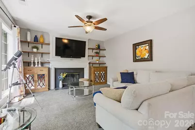 4219 Beauvista Drive, Charlotte, NC 28269 - Photo 10