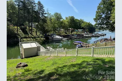 4520 Lake Drive, Sherrills Ford, NC 28673 - Photo 2