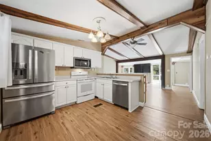 4520 Lake Dr, Sherrills Ford, NC 28673 - Photo 6