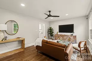 3430 Meredith Ave, Charlotte, NC 28208 - Photo 4