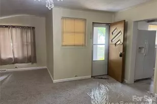 709 Sunset Dr, Salisbury, NC 28147 - Photo 6