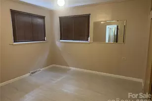 709 Sunset Dr, Salisbury, NC 28147 - Photo 14