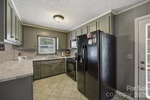 2516 Corolla Hills Dr, Lenoir, NC 28645 - Photo 16