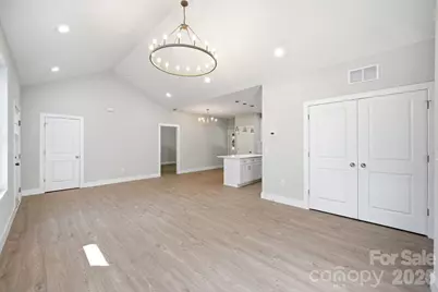 1111 W 7th Avenue, Gastonia, NC 28052 - Photo 20