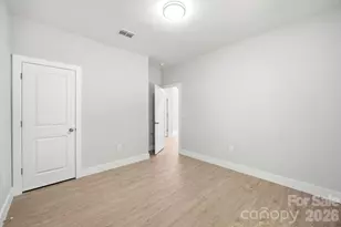 1111 W 7th Ave, Gastonia, NC 28052 - Photo 18
