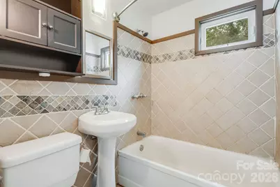 839 Kanuga Road #4, Hendersonville, NC 28739 - Photo 24