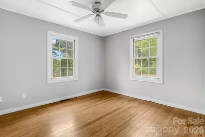 839 Kanuga Road #4, Hendersonville, NC 28739 - Photo 22