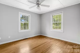 839 Kanuga Rd, Hendersonville, NC 28739 - Photo 22
