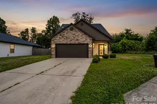 198 N River Rd, Fletcher, NC 28732 - Photo 1