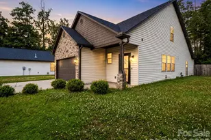 198 N River Rd, Fletcher, NC 28732 - Photo 4