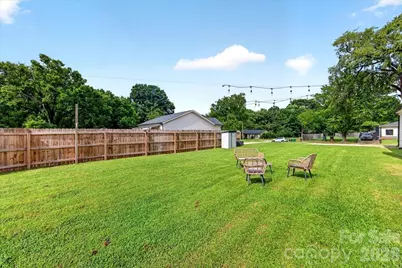 8000 Lawyers Road, Charlotte, NC 28227 - Photo 38