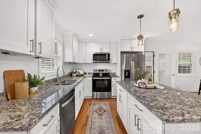8000 Lawyers Road, Charlotte, NC 28227 - Photo 10