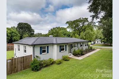 8000 Lawyers Road, Charlotte, NC 28227 - Photo 2